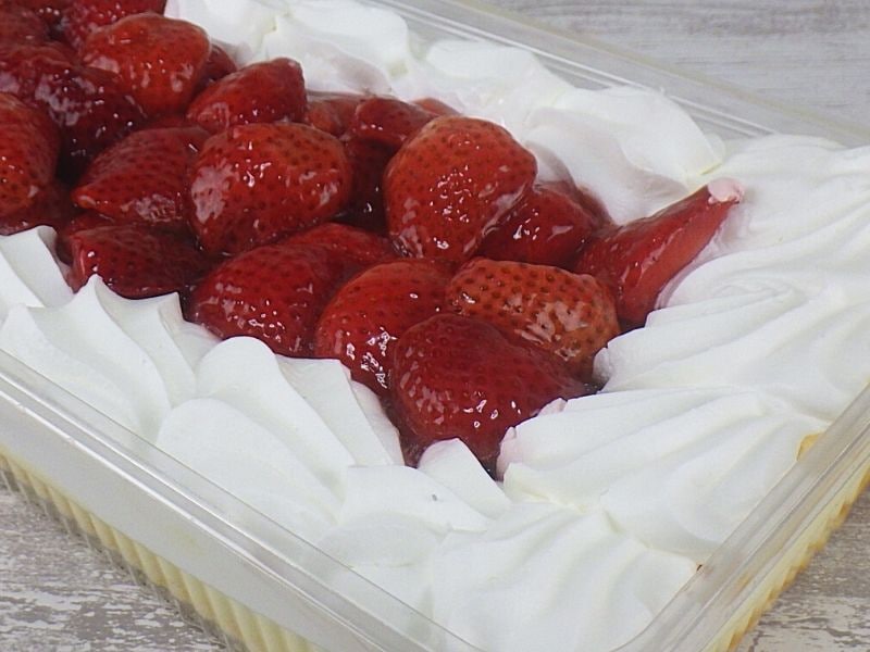 コストコの「ストロベリースコップケーキ」